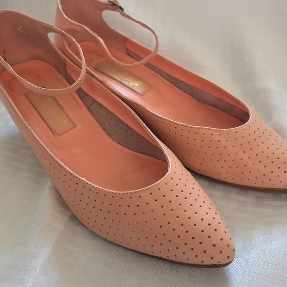 peach kitten heel shoes